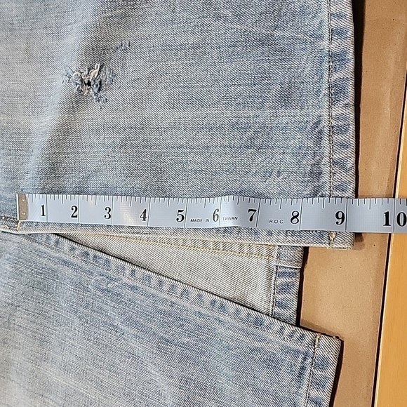 Levi's Size 29 Med-Light Wash Denim Midi Skirt, Front Slit, Exc. Used Condition - Picture 7 of 12